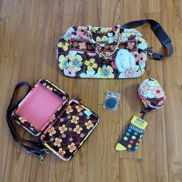 Vera Bradley buttercup travel kit with set